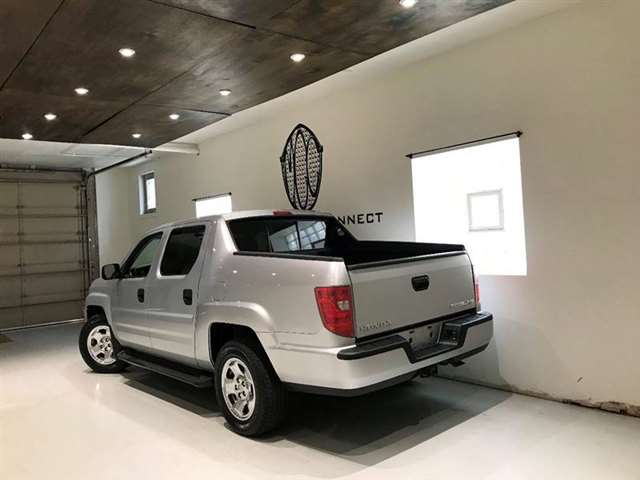 2010 Honda Ridgeline 4x4 RT 4dr Crew Cab